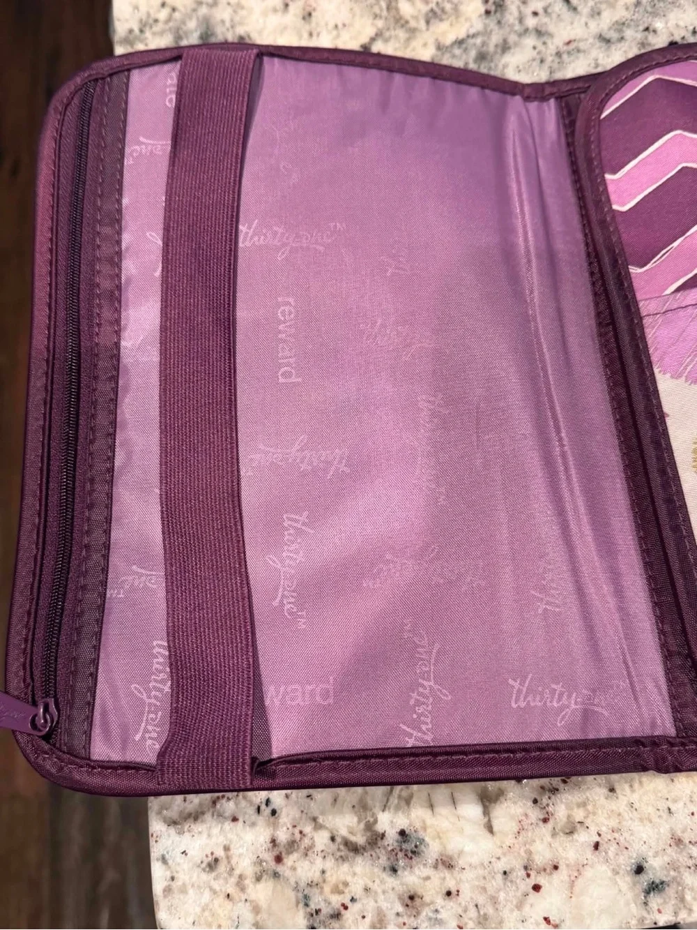 thirty-one Purple Chevron Notepad & Journal Organizer
